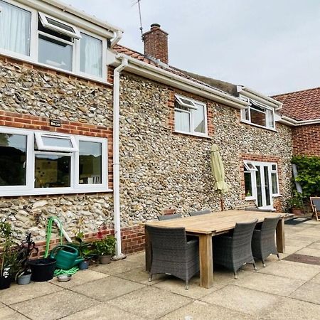 Flint Cottage Stiffkey Exterior photo